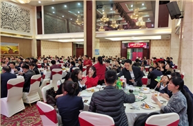 禾聚沖壓廠-晚會現場