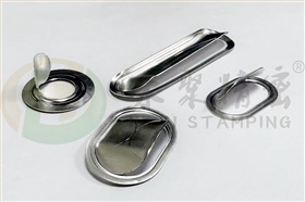 爆開的電池防爆閥