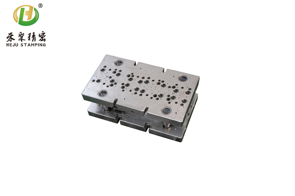 高速連續沖壓模 高速連續沖壓模